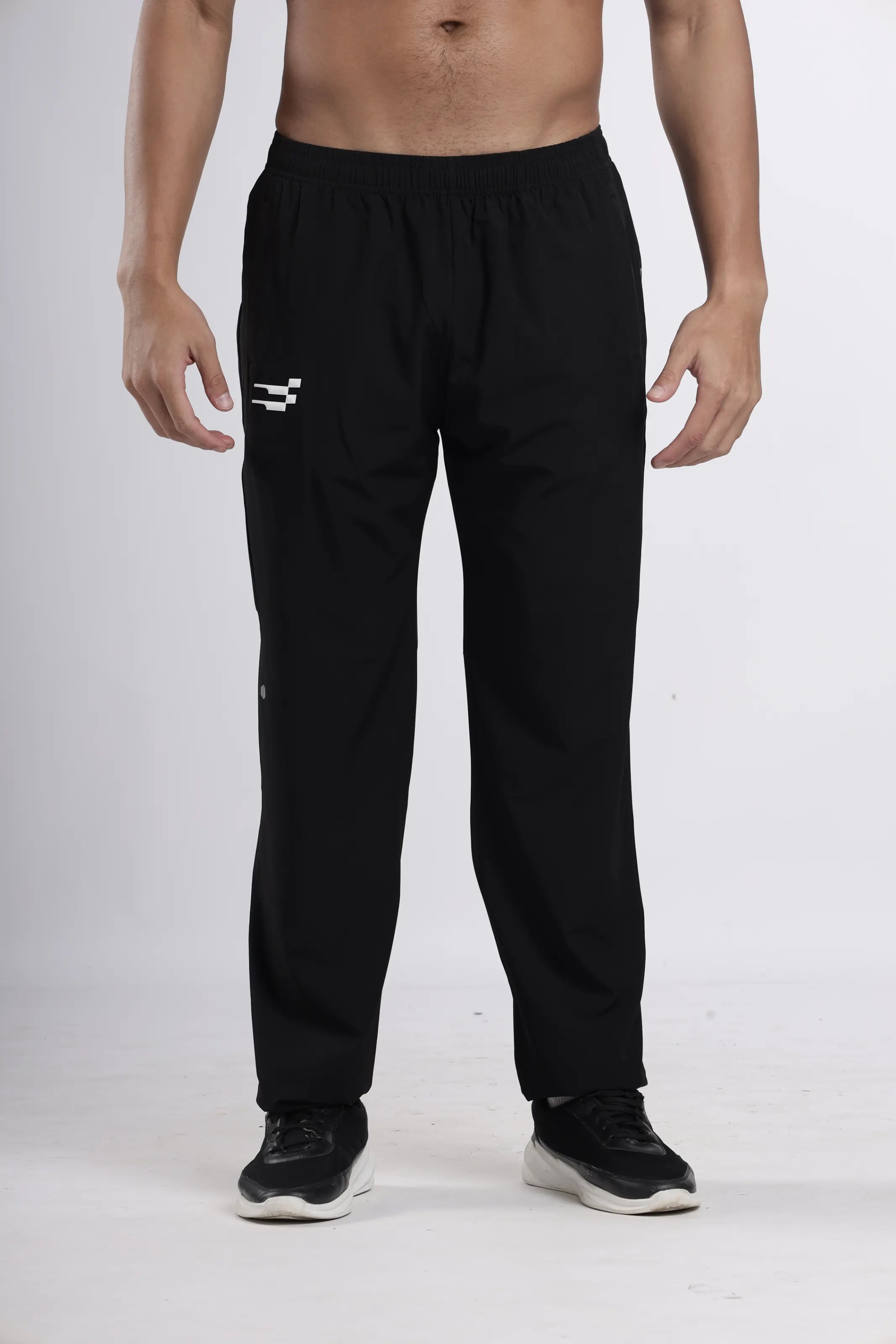 StrideX LightMotion Track Pant
