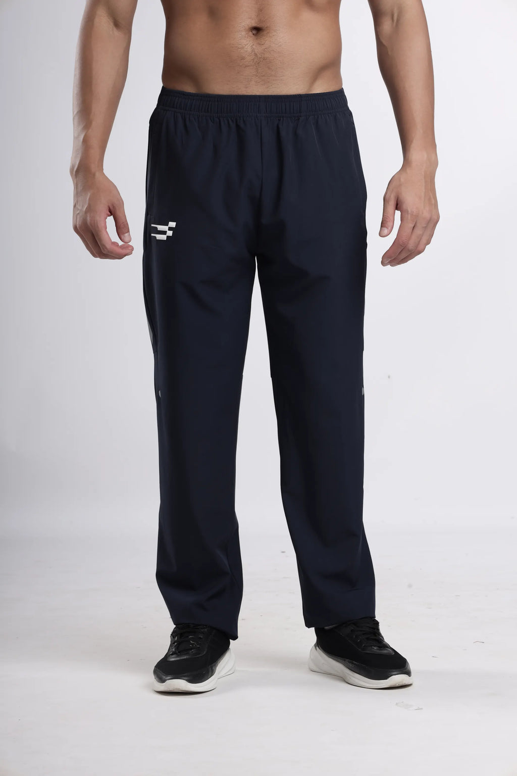 StrideX LightMotion Track Pant | Navy