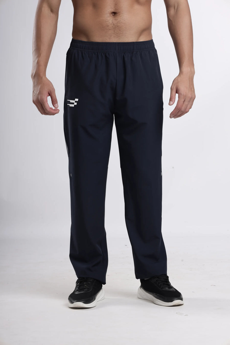 StrideX LightMotion Track Pant | Navy