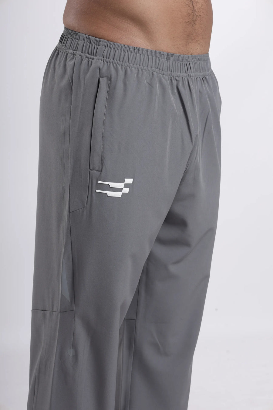 StrideX LightMotion Track Pant | Grey