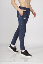 MAX-OUT PERFORMANCE TAPERED TRACK PANT | NAVY