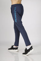 MAX-OUT PERFORMANCE TAPERED TRACK PANT | NAVY