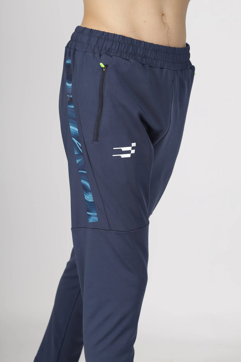 MAX-OUT PERFORMANCE TAPERED TRACK PANT | NAVY