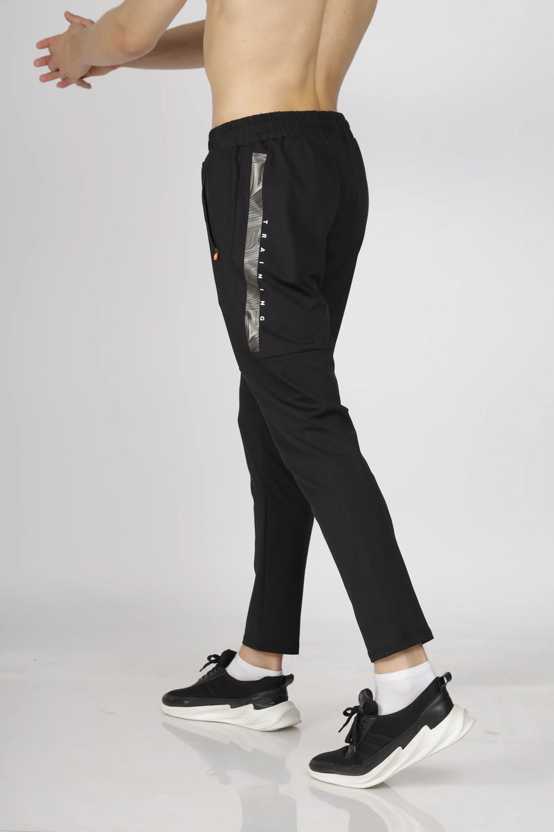 Max-Out Training Track Pant | Black