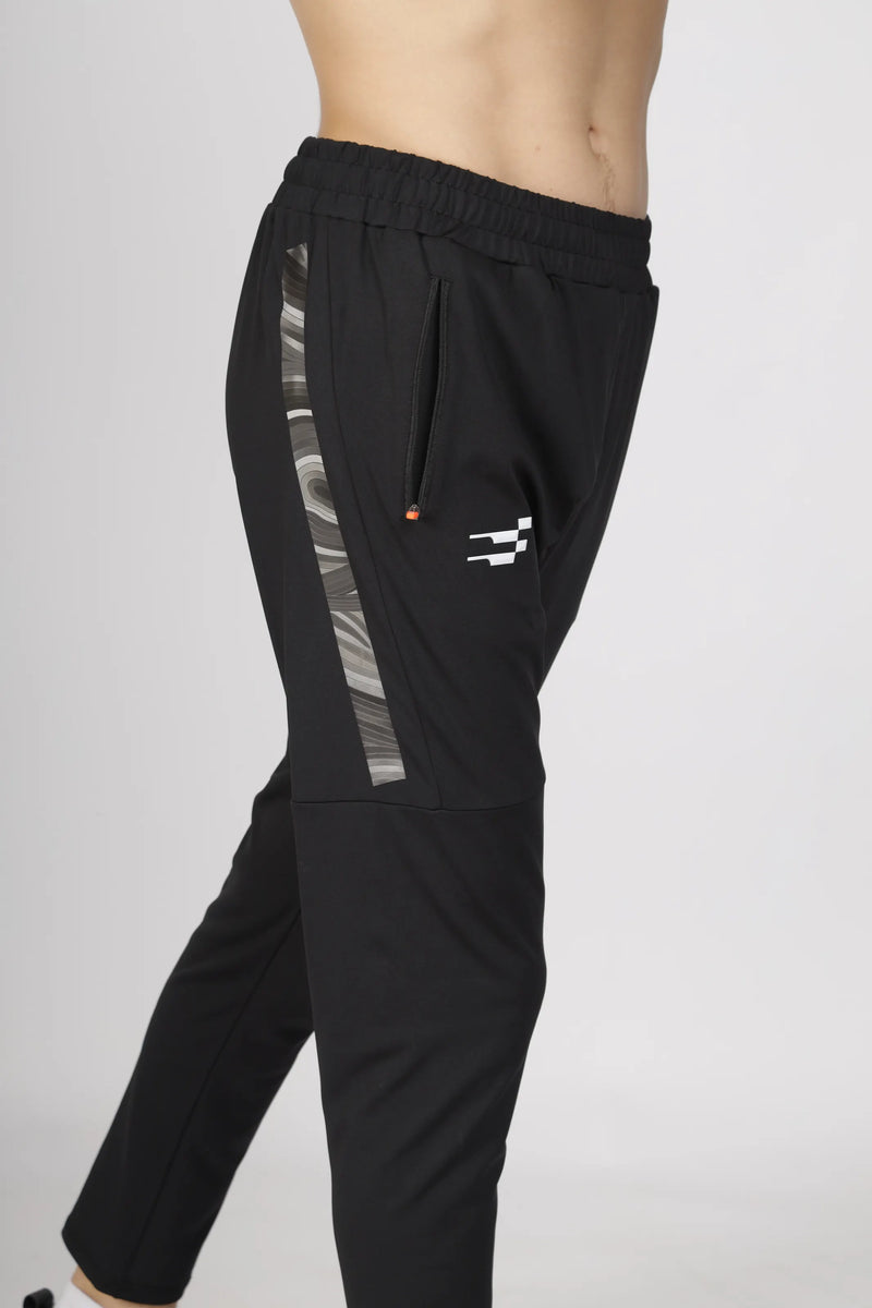 Max-Out Training Track Pant | Black