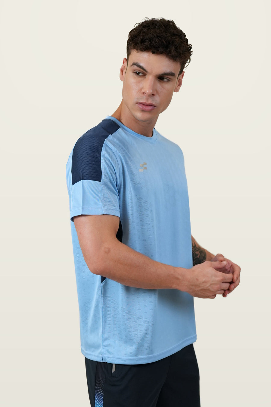 Fit-Gear Aero Weave T-Shirt | Sky Blue – three-quarter
