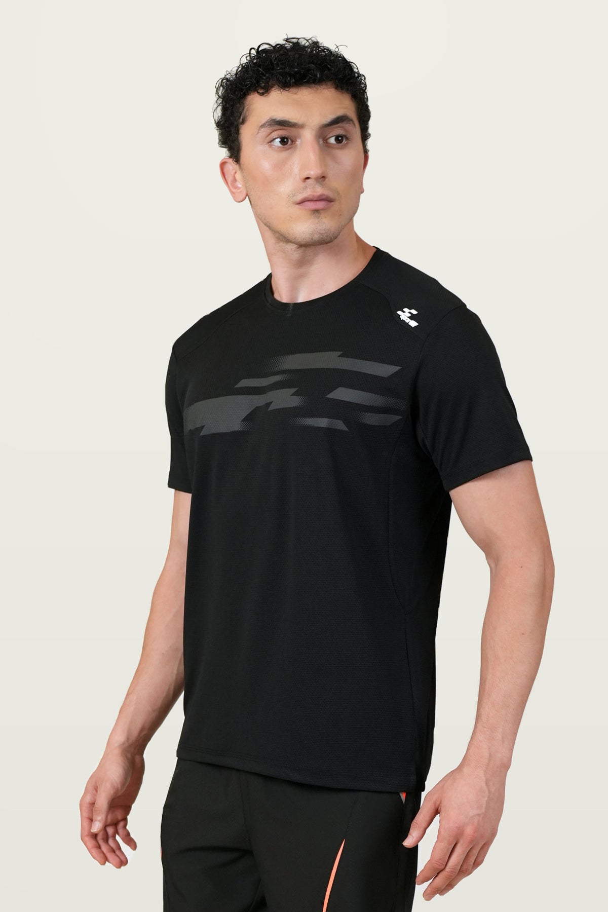 Fit-Gear Atomic Run T-Shirt | Black – three-quarter