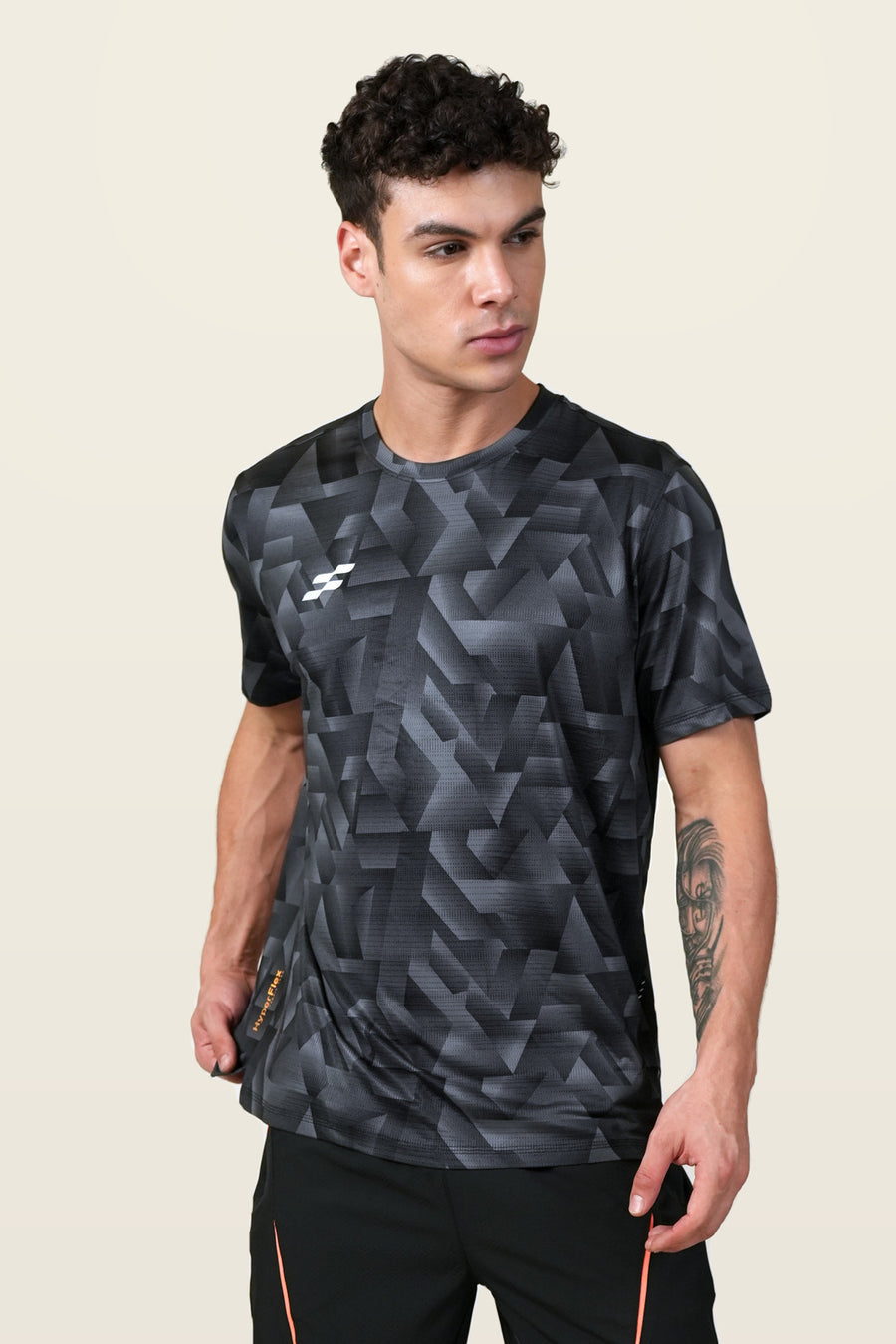 Fit-Gear Grid Force T-Shirt | Black – front