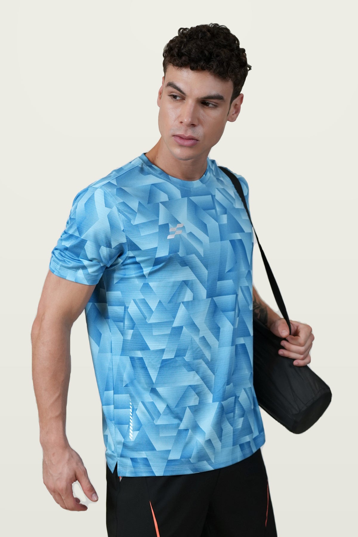 Fit-Gear Grid Force T-Shirt | Sky Blue – three-quarter