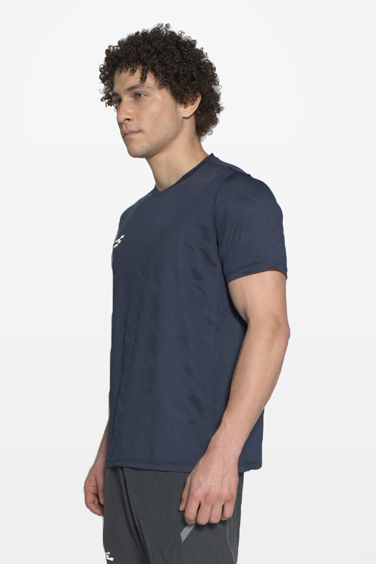 Fit-Gear Max Drive T-Shirt | Navy – three-quarter