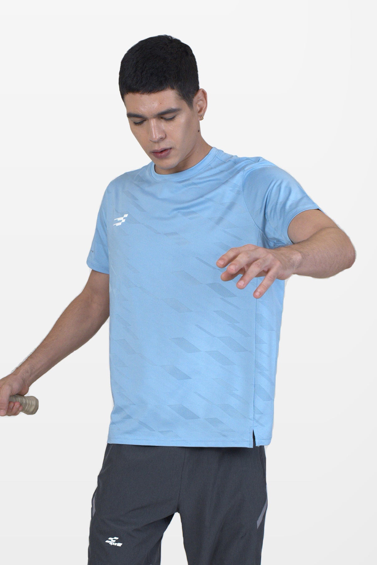 Fit-Gear Max Drive T-Shirt | Sky Blue – three-quarter