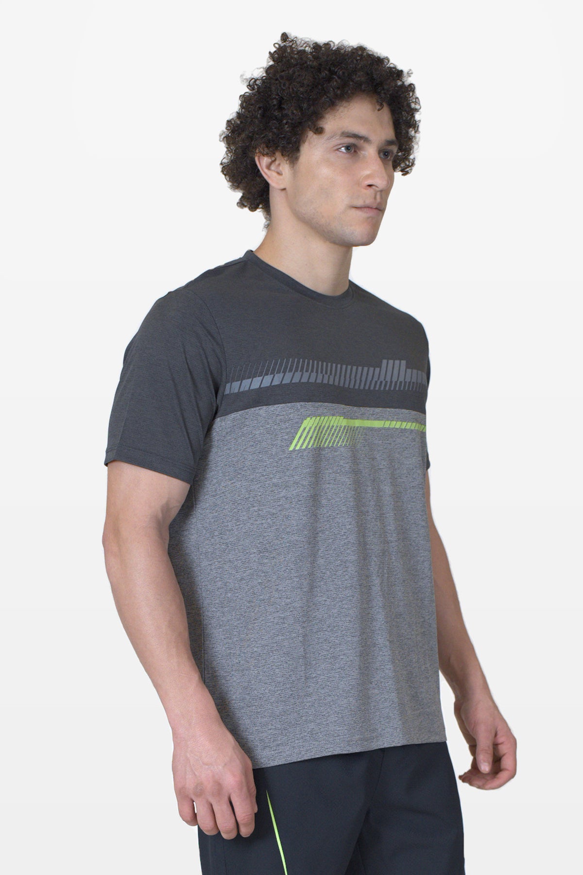 Fit-Gear Rush T-Shirt | Black – three-quarter