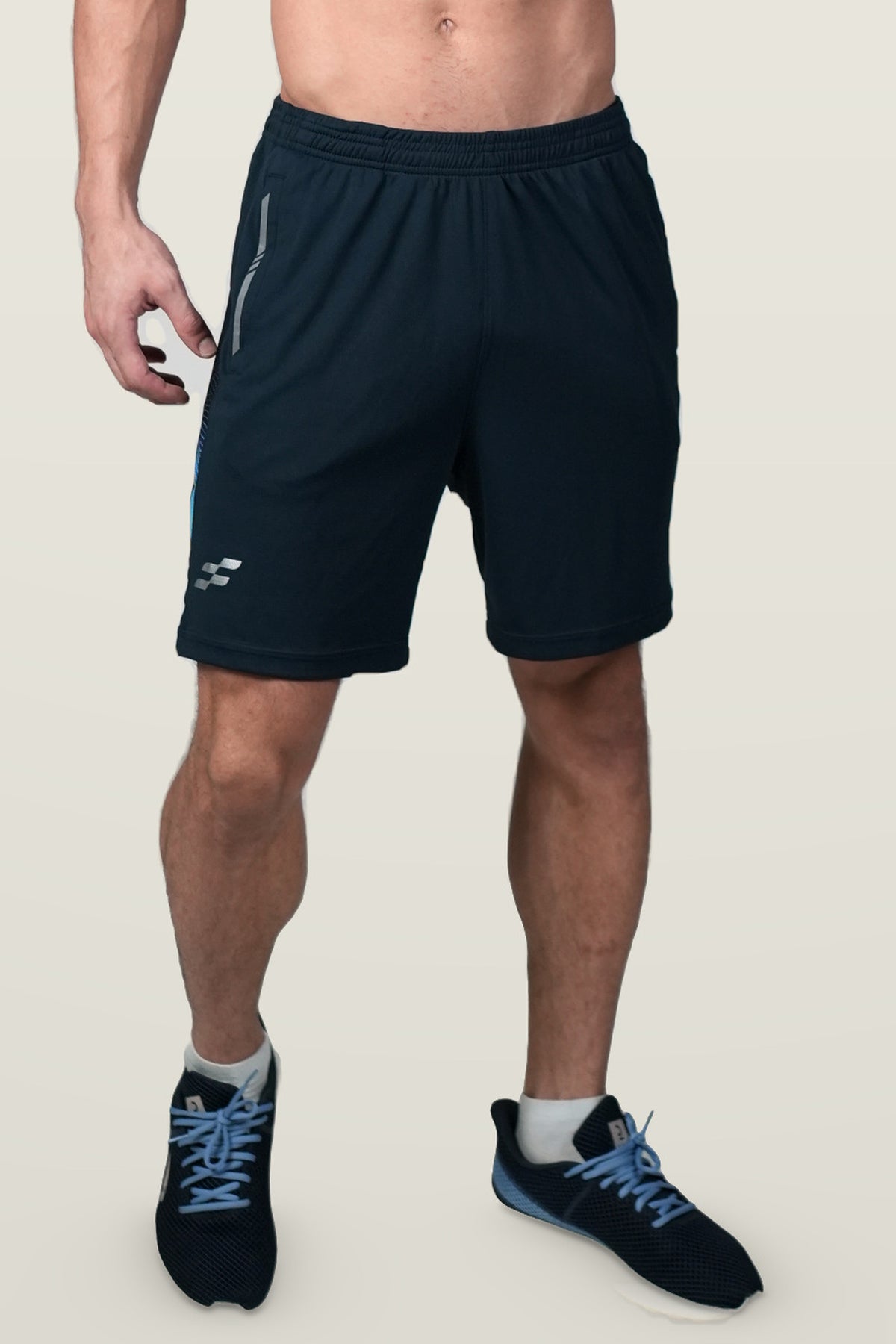 FlowCourt Performance Shorts | Navy – front