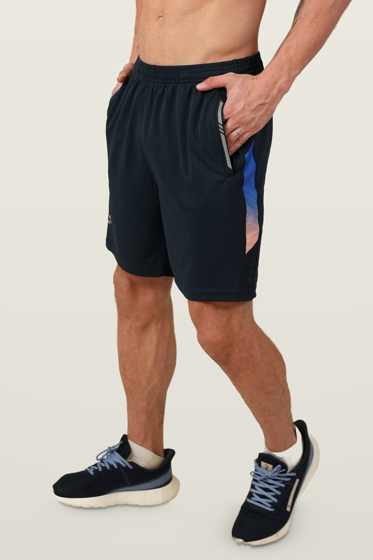 FlowCourt Performance Shorts | Navy – three-quarter