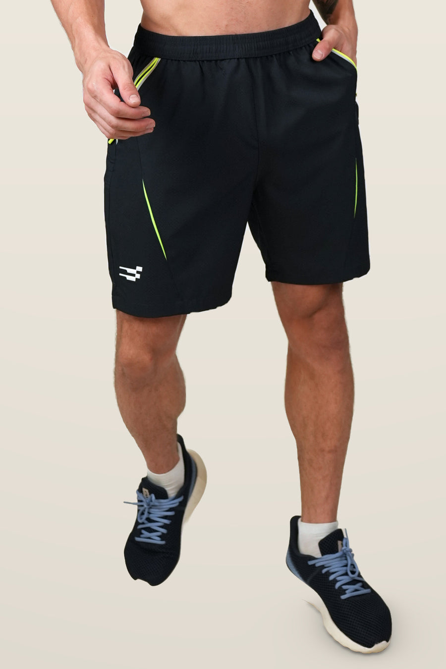 Quantum Performance Shorts | Navy – front