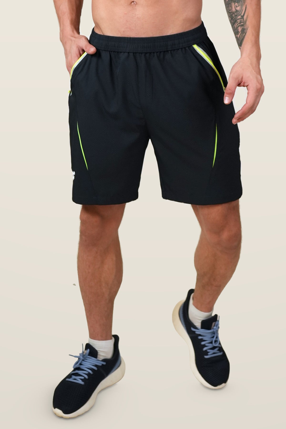 Quantum Performance Shorts | Navy – front